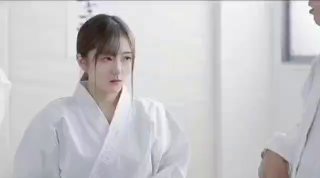 MADM-171 ヤリたくなったら即注文 家にやって来る配達員を狙って●す痴女人妻